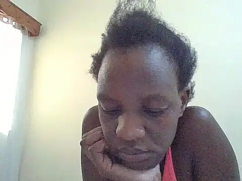 SimplyHer online show from January 9, 6:05 am