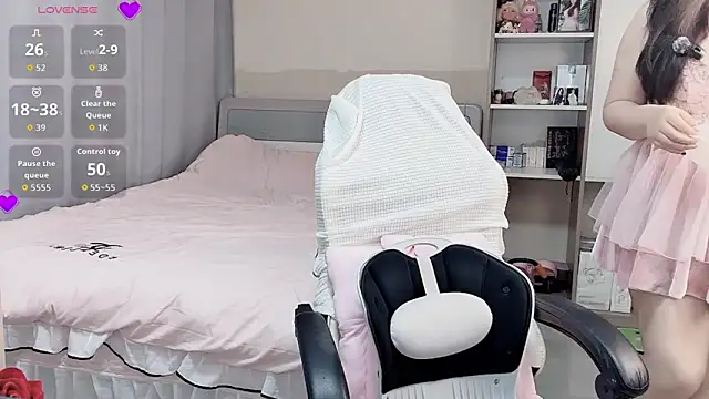 Ogravity  online show from March 3, 2:34 pm