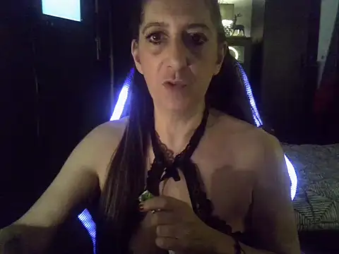 labelgecoquine online show from October 27, 8:35 pm