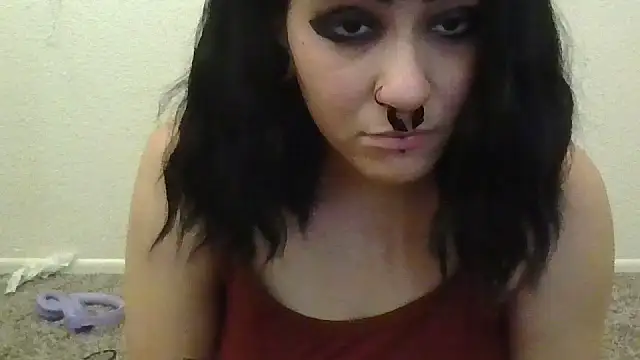 Snapshot of GabbyDaniella chatting on January 11, 10:59 pm GabbyDaniella online show from January 11, 10:59 pm