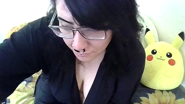Snapshot of GabbyDaniella chatting on February 15, 10:06 pm GabbyDaniella online show from February 15, 10:06 pm