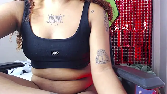 Dulcinea and puffy online show from January 13, 9:31 pm