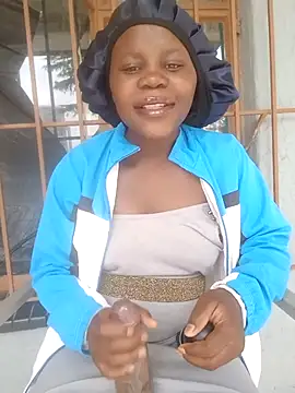 JuicyBerrie online show from December 22, 7:49 am