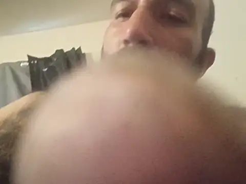 Snapshot of Maknithappen chatting on June 6, 5:06 pm Maknithappen online show from June 6, 5:06 pm