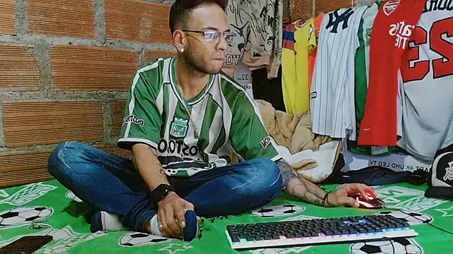 Alphamaster 92 online show from February 26, 1:04 am