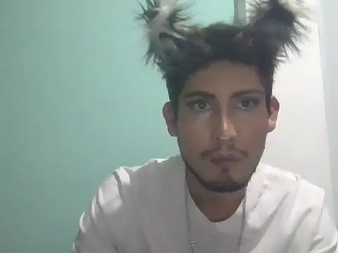 Angel    1 online show from March 4, 2:50 am