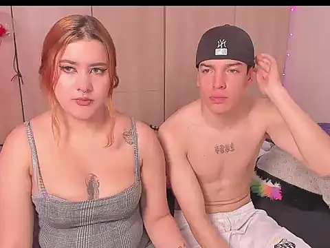 rosse foxter online show from April 4, 6:05 pm