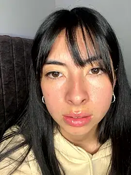 junorise23 online show from January 13, 4:18 am