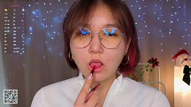 EvelinaKilner online show from January 11, 4:17 am