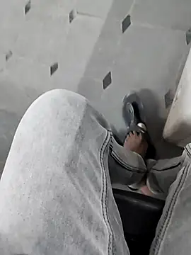 hydhunk26 online show from January 9, 1:03 pm