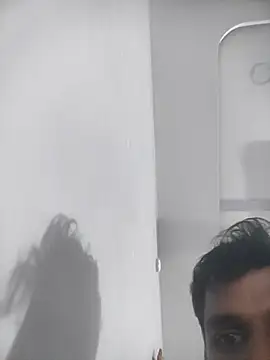 hydhunk26 online show from April 8, 6:30 pm