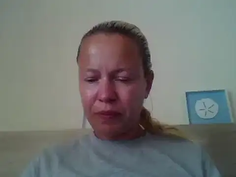 jennyblondeuk online show from May 22, 6:13 pm