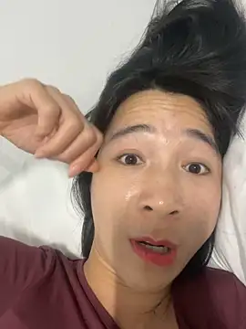 Elly-y online show from December 23, 10:35 am