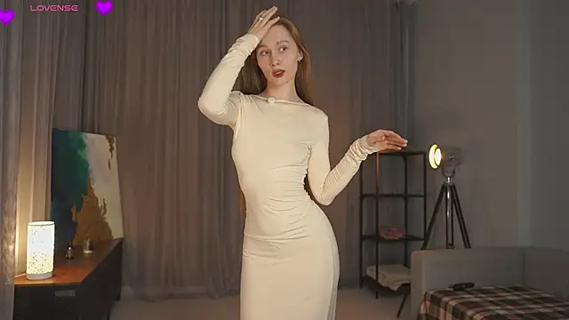 HollyOuk online show from January 9, 1:25 pm