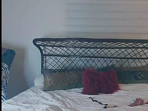 PrincessJoanna online show from January 12, 12:05 am