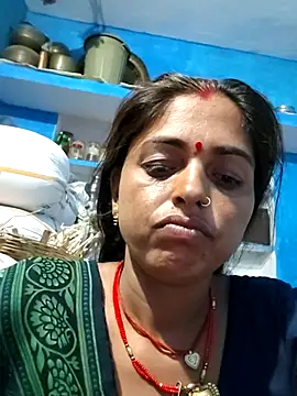 Snapshot of Mahima_rani34 chatting on June 22, 11:24 pm Mahima rani34 online show from June 22, 11:24 pm