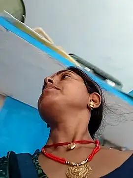 Snapshot of Mahima_rani34 chatting on July 9, 7:12 am Mahima rani34 online show from July 9, 7:12 am
