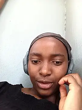 ShyNaughtyBabe online show from January 13, 10:31 am