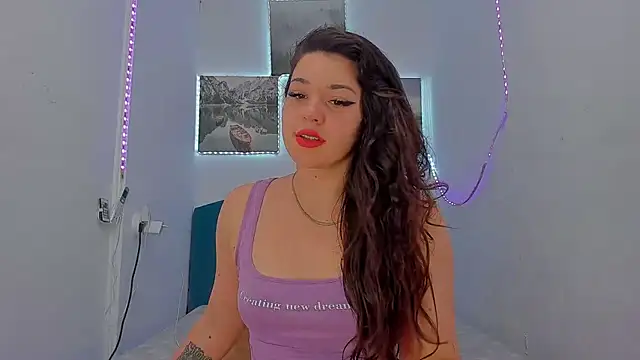 RedAssHottie online show from March 13, 10:15 am