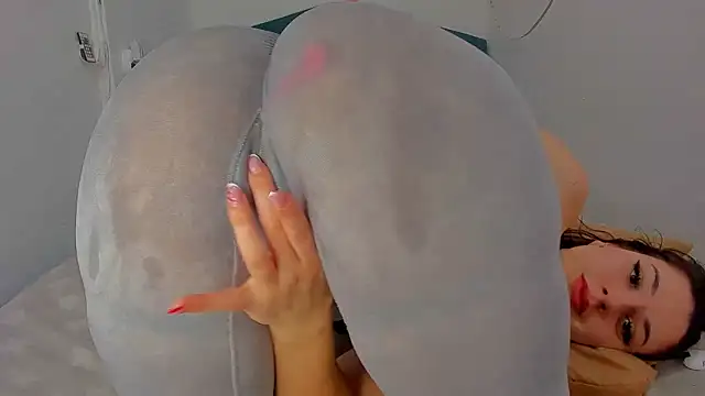 RedAssHottie online show from March 14, 10:07 am