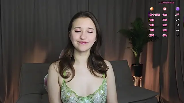 JesseCaits online show from April 18, 8:09 pm