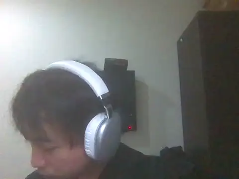 Snapshot of AJIJI1010 chatting on December 21, 5:31 pm AJIJI1010 online show from December 21, 5:31 pm