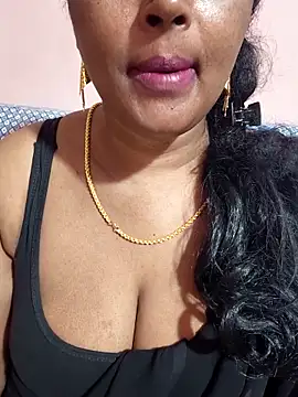 Snapshot of siri_tamiltelugu chatting on March 8, 2:04 am siri tamiltelugu online show from March 8, 2:04 am