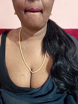 Snapshot of siri_tamiltelugu chatting on April 9, 8:14 pm siri tamiltelugu online show from April 9, 8:14 pm