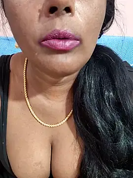 Snapshot of siri_tamiltelugu chatting on April 14, 6:25 pm siri tamiltelugu online show from April 14, 6:25 pm