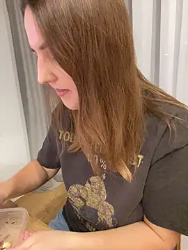 AliceAlicee online show from January 13, 4:12 pm