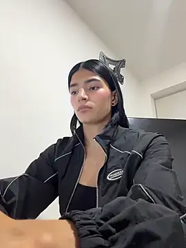 Ema Rose  online show from April 17, 8:23 pm