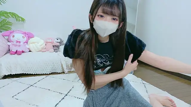 Snapshot of Kiki-jpn chatting on May 29, 12:14 pm Kiki-jpn online show from May 29, 12:14 pm