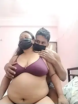 DesiSeductress online show from February 20, 3:23 pm