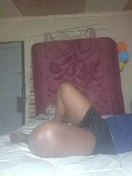 Snapshot of yourburget chatting on February 23, 4:59 pm yourburget online show from February 23, 4:59 pm