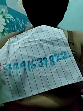 Snapshot of suman_bhabhi001 chatting on April 25, 4:04 pm suman bhabhi001 online show from April 25, 4:04 pm