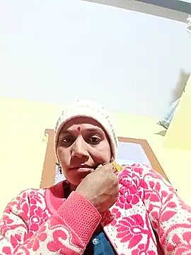 Karishma singh online show from January 9, 3:26 pm