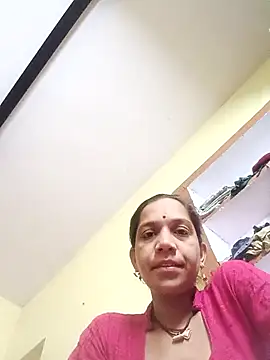 Snapshot of Karishma_singh chatting on February 17, 9:10 pm Karishma singh online show from February 17, 9:10 pm