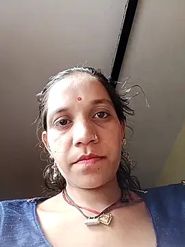 Snapshot of Karishma_singh chatting on February 20, 8:38 am Karishma singh online show from February 20, 8:38 am