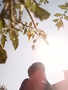 Snapshot of Karishma_singh chatting on March 2, 5:08 am Karishma singh online show from March 2, 5:08 am