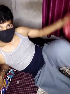 Snapshot of xrealcam699 chatting on February 19, 3:30 pm xrealcam699 online show from February 19, 3:30 pm