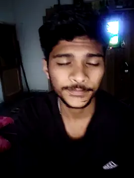 Snapshot of xrealcam699 chatting on February 21, 10:16 am xrealcam699 online show from February 21, 10:16 am