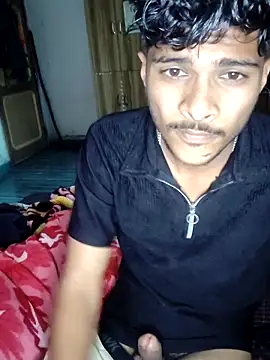 Snapshot of xrealcam699 chatting on February 22, 7:29 am xrealcam699 online show from February 22, 7:29 am