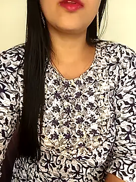 Deshi bhabhi143 online show from April 5, 6:21 am