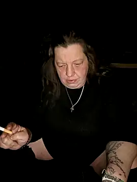 Snapshot of tigresse3 chatting on March 8, 12:52 am tigresse3 online show from March 8, 12:52 am