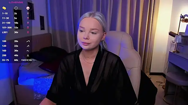 Leslie Caronn online show from March 29, 7:41 am