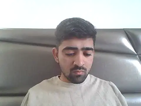 Snapshot of rajj3599 chatting on January 13, 3:45 am rajj3599 online show from January 13, 3:45 am