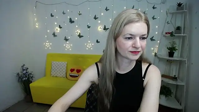 Snapshot of MelissaTyler chatting on March 2, 12:12 pm MelissaTyler online show from March 2, 12:12 pm