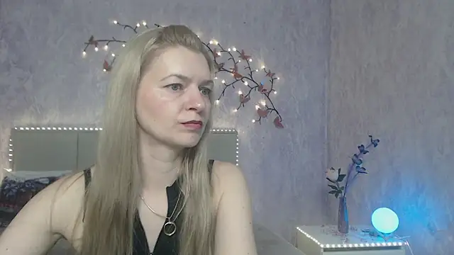Snapshot of MelissaTyler chatting on March 4, 12:00 pm MelissaTyler online show from March 4, 12:00 pm
