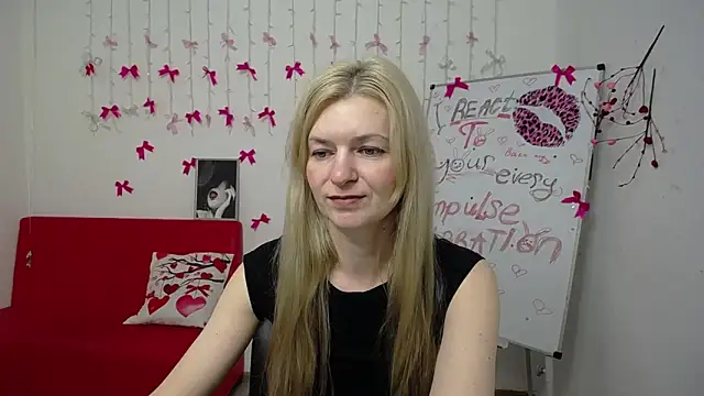 Snapshot of MelissaTyler chatting on March 16, 12:09 pm MelissaTyler online show from March 16, 12:09 pm