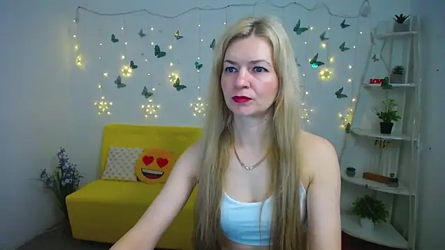 Snapshot of MelissaTyler chatting on March 21, 6:07 am MelissaTyler online show from March 21, 6:07 am